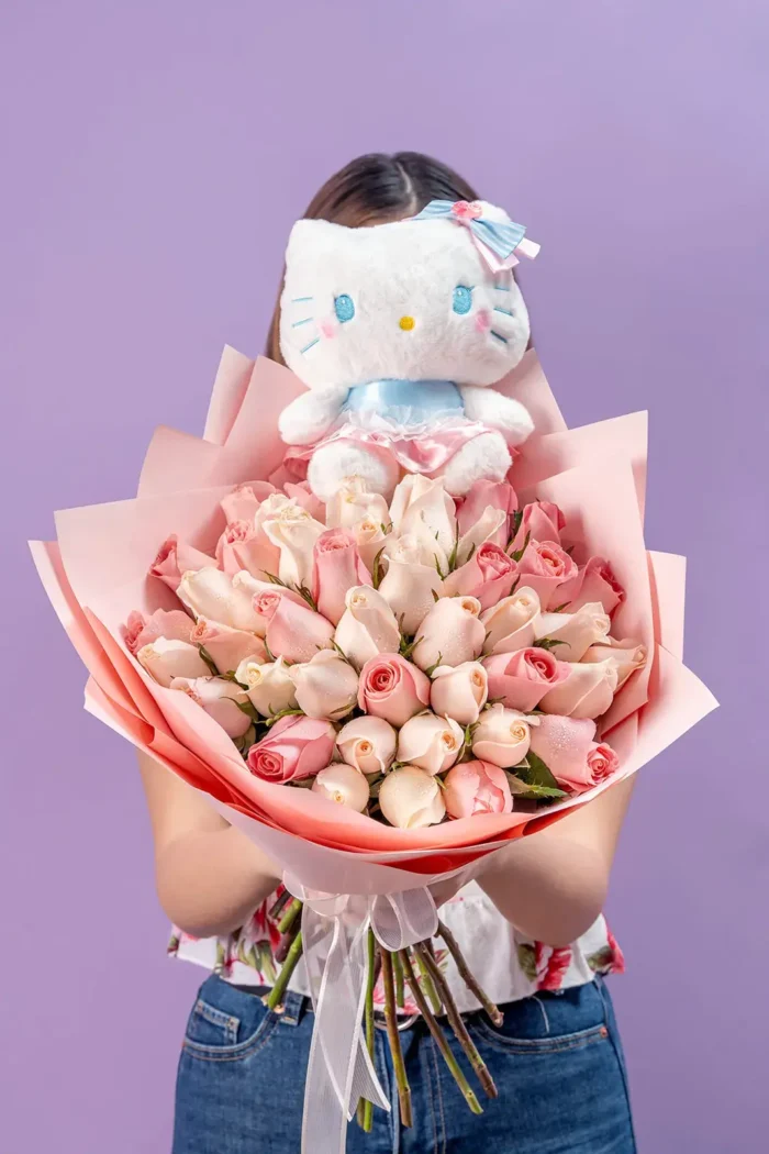 Flores con peluche hello kitty