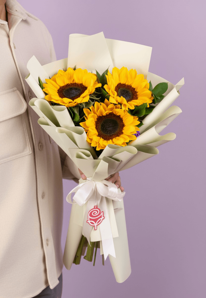 ramo-de-3-girasoles-con-papel-coreano-verde